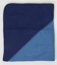 Laden Sie das Bild in den Galerie-Viewer, Baby Woll Walk Decke 100% Schurwolle 100 x 135 cm Blau von Disana
